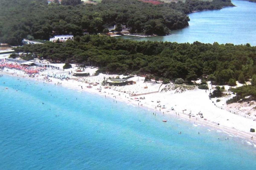 Laghi Alimini. Un'area protetta di circa 1000 ettari