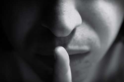 Foggia, il Questore pronto a denunciare i commercianti omertosi