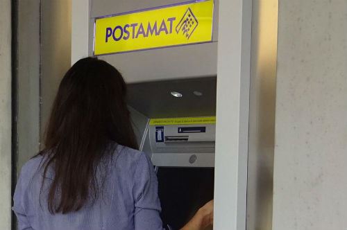 Puglia, postamat chiusi nel weekend: ecco cosa cambia