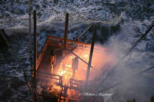Trabucco in fiamme, Rodi Garganico si mobilita Trabucco in fiamme, Rodi Garganico si mobilita