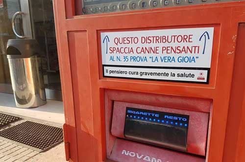 Corigliano d’Otranto, ecco le “canne pensanti” nei distributori