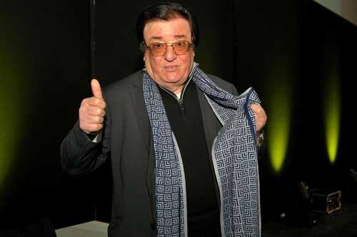 È morto Leone di Lernia, la voce “trash” più amata in radio