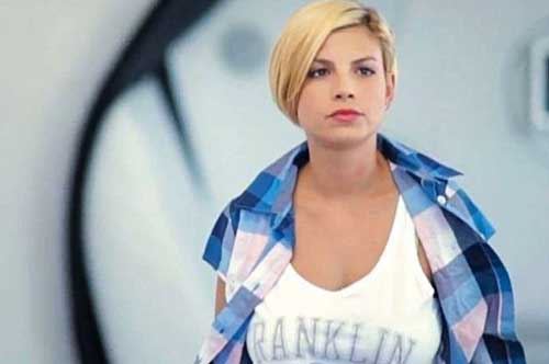 Emma Marrone, anticipo d’estate in Salento
