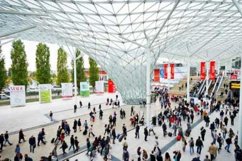 Le “Crossing identities” della Puglia in mostra a Milano Le “Crossing identities” della Puglia in mostra a Milano