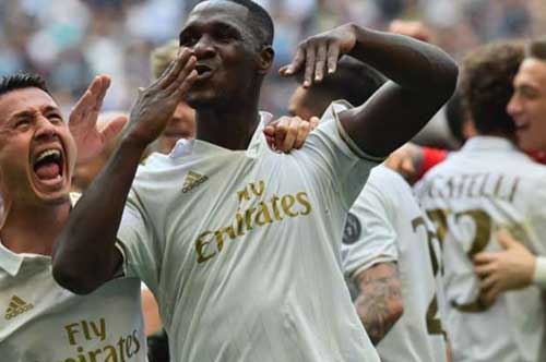 Inter-Milan 2-2, il pareggio rossonero rovescia gli umori in un bar di Tricase Inter-Milan 2-2, il pareggio rossonero rovescia gli umori in un bar di Tricase