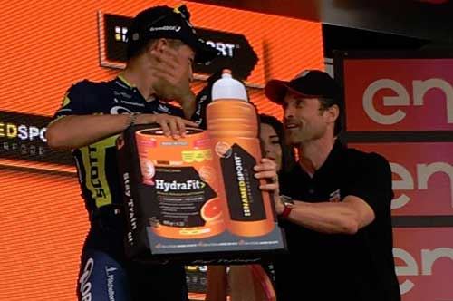 Giro d’Italia, Alberobello pazza per Patrick Dempsey: le foto
