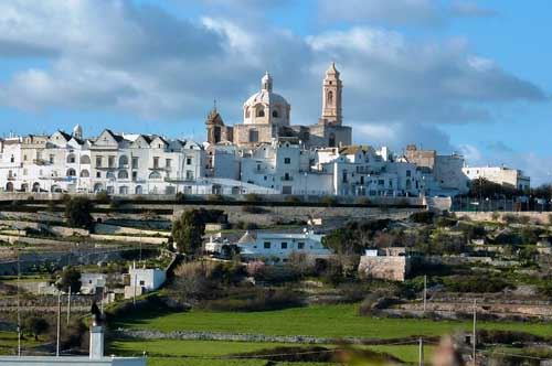 Locorotondo e i 10 borghi più belli di Puglia