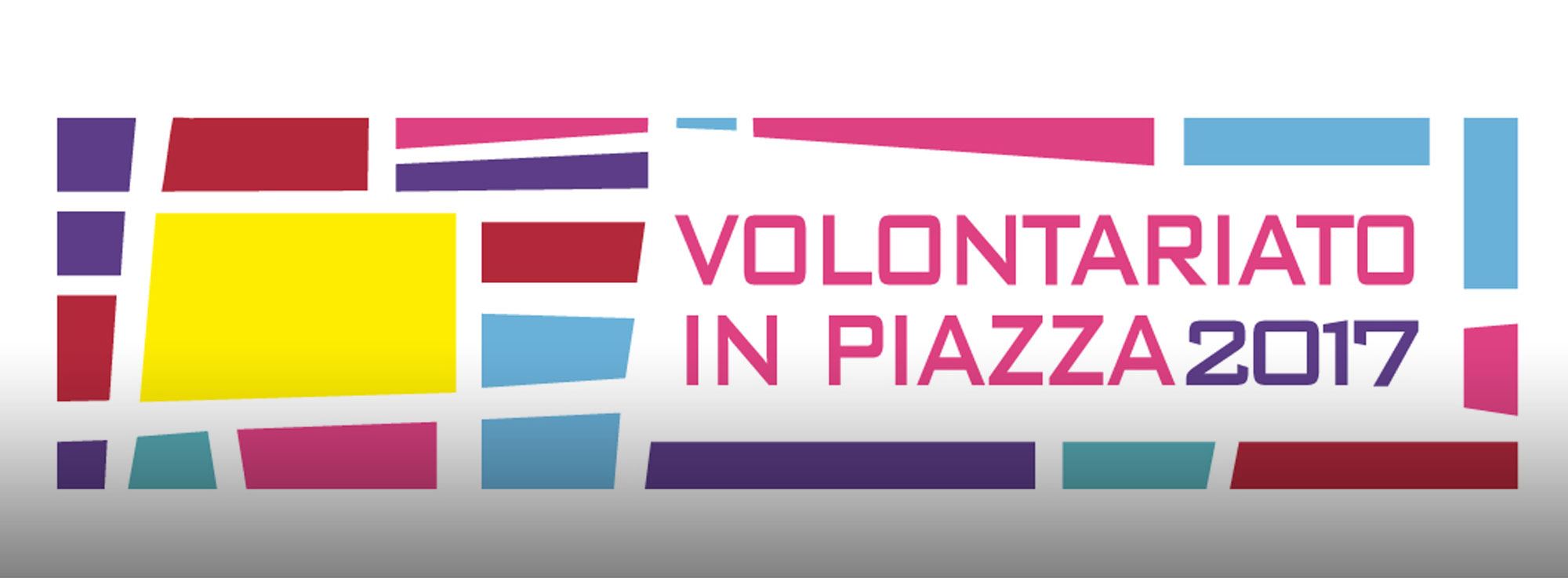 Bari: Volontariato in piazza