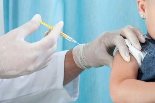 Nuove modalità di vaccinazione, obblighi per 8mila famiglie su Bari