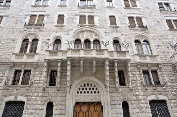 Palazzo dell’acqua a Bari, riapre al pubblico lo storico edificio barese Palazzo dell’acqua a Bari, riapre al pubblico lo storico edificio barese