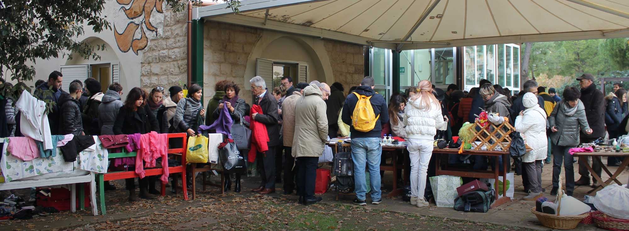 Bari: Piazza del Baratto e Bookcrossing
