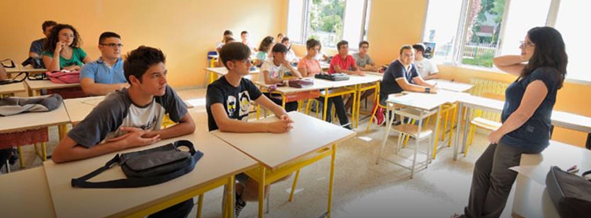 Liceo di 4 anni, dieci le scuole selezionate per il progetto in Puglia Liceo di 4 anni, dieci le scuole selezionate per il progetto in Puglia