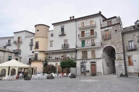 alberone roseto falo