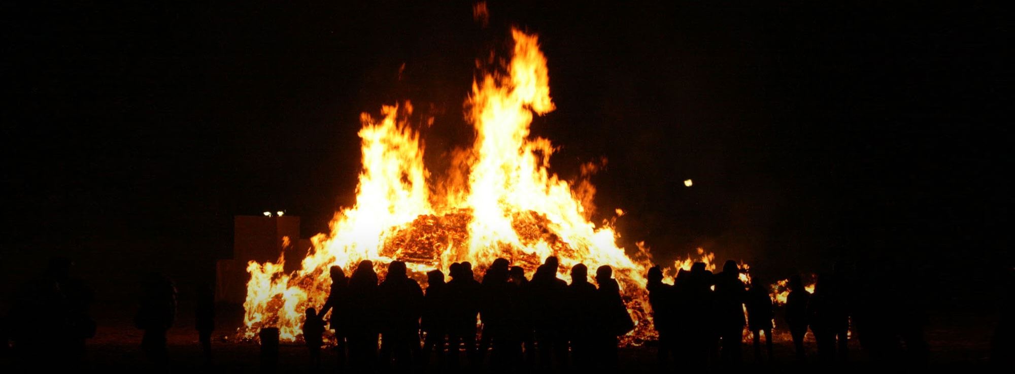 Alberona, Roseto Valfortore: Di Santi, Paesi e Falò