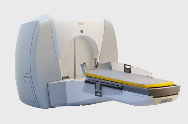 Bari per la cura dei tumori cerebrali la radiochirurgia Gamma Knife