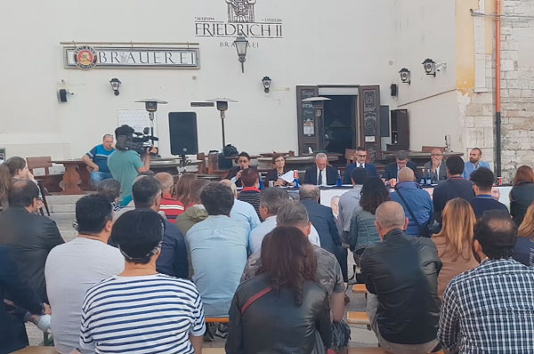 Barletta città turistica pugliese, incontro con candidati sindaco