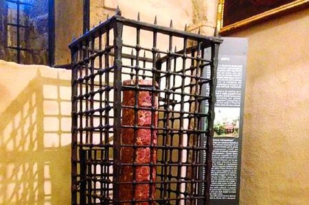 colonna miracolosa San Nicola Bari