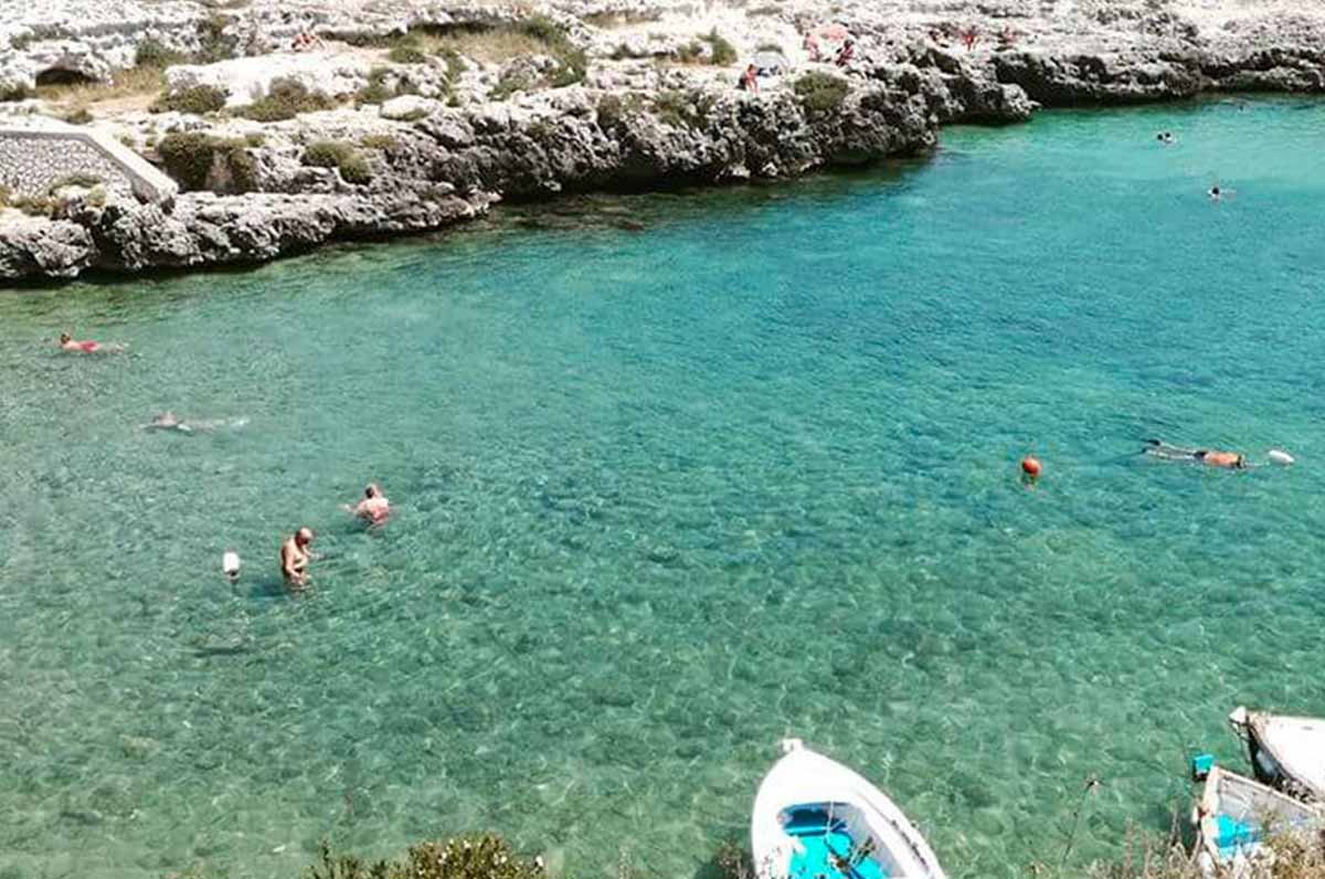 Grotta del Leone, il ruggito delle onde a Porto Badisco