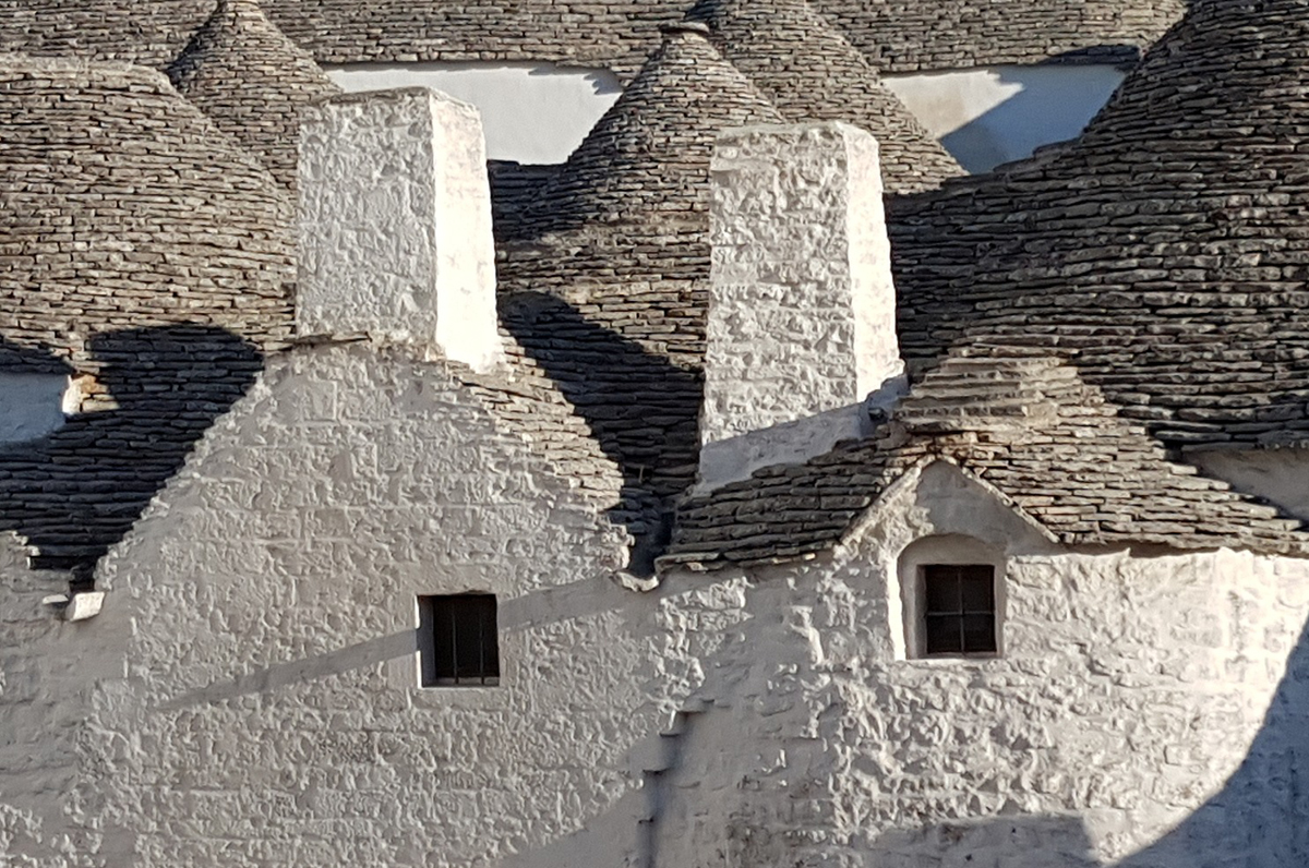 Trulli Siamesi, la leggenda di Alberobello