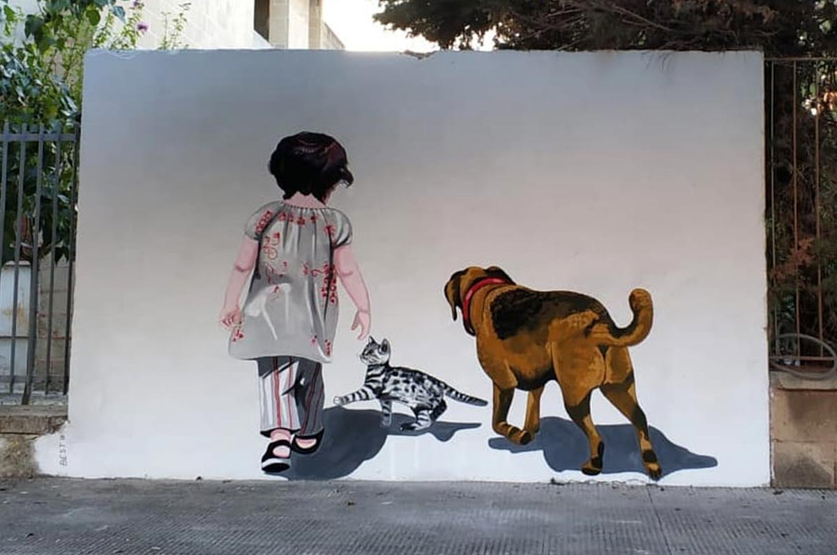 Nardò dice “No” al randagismo con l’arte: il murale apparso in città