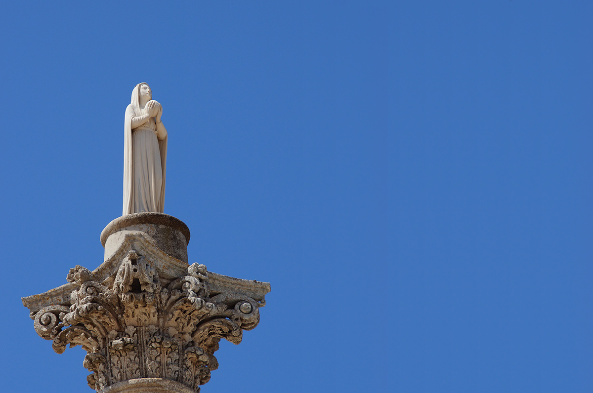 Leggende di Santa Maria di Leuca, dalla dea Minerva ai fantasmi Leggende di Santa Maria di Leuca, dalla dea Minerva ai fantasmi