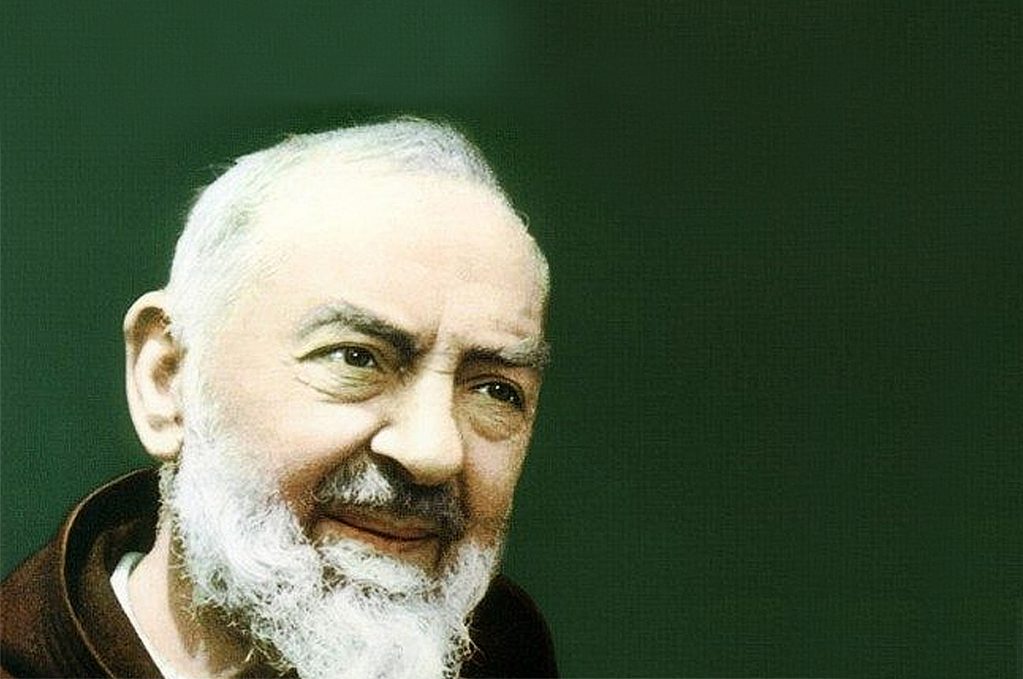Padre Pio da Pietrelcina, il Santo con le stimmate venerato in Puglia