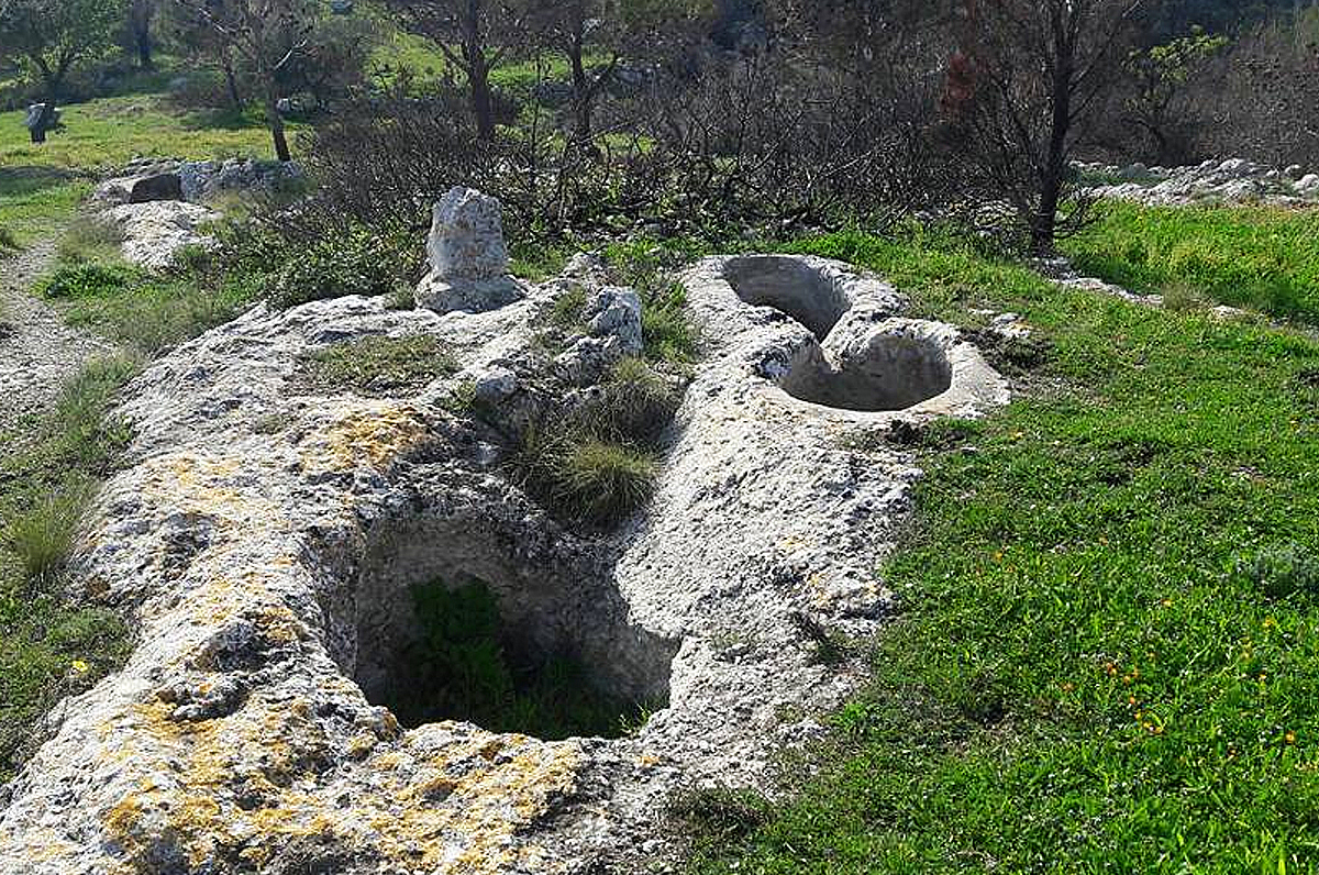 Necropoli Daune sul Monte Saraceno sul promontorio del Gargano