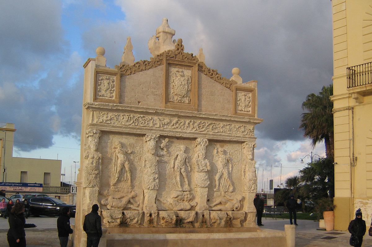 Fontana greco-romana, l’emblema della Gallipoli antica