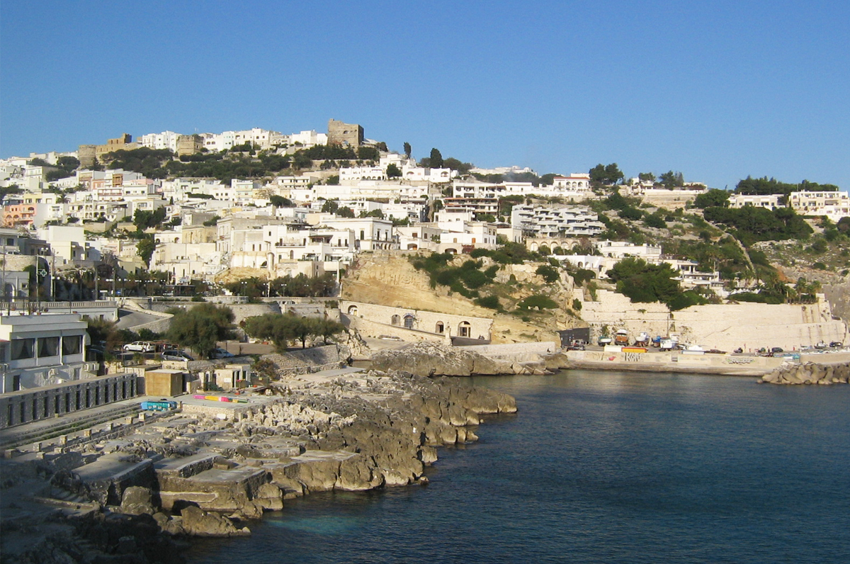 Castro, posizione panoramica nel Salento adriatico