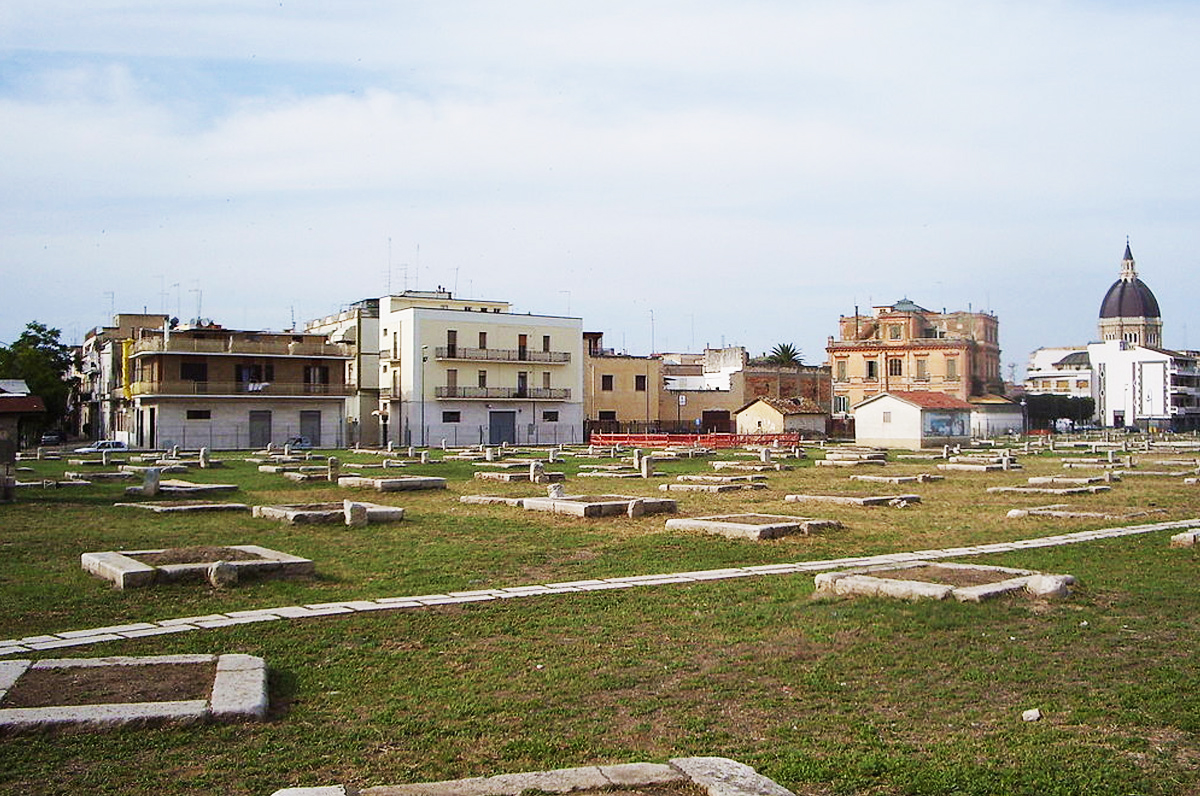 Piano delle Fosse, antico esempio di coltivazione del grano Piano delle Fosse, antico esempio di coltivazione del grano