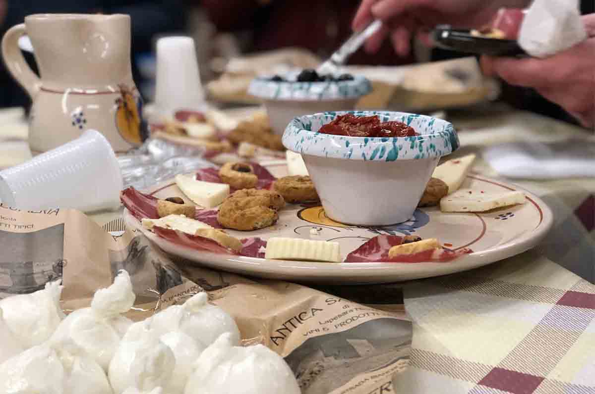 Puglia terza regione preferita dai turisti enogastronomici Puglia terza regione preferita dai turisti enogastronomici