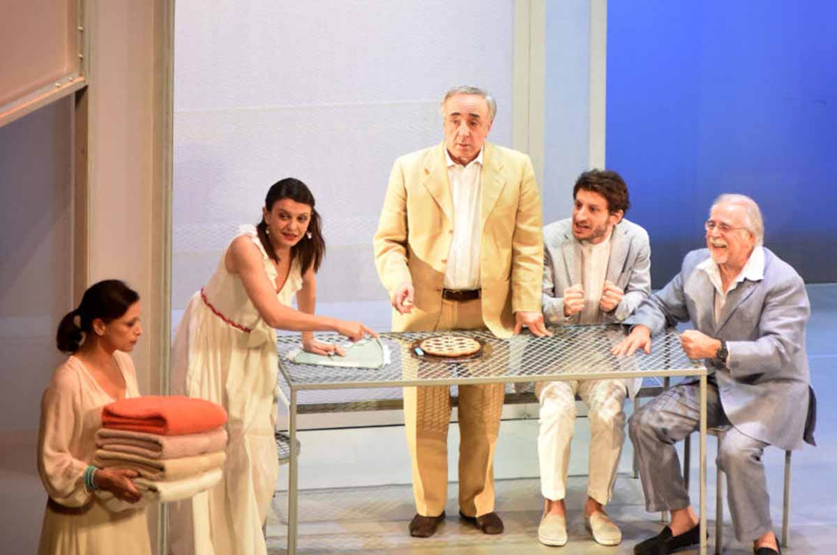 Si nota all'imbrunire