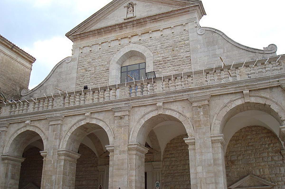 Santa Maria dei Miracoli, culto e santuario della Madonna di Andria