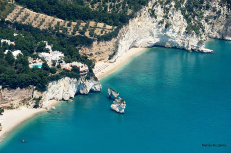 Baia delle Zagare, Baia dei Mergoli, Baia dei Faraglioni