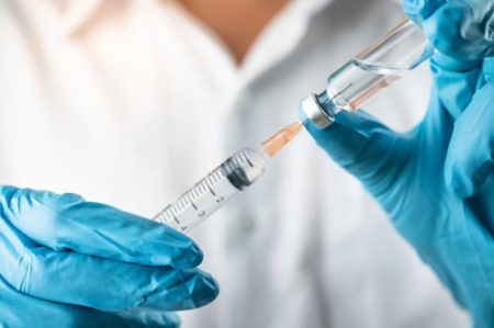 Vaccini antifluenzali, al via la campagna in Puglia