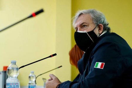 Puglia, Emiliano in zona gialla