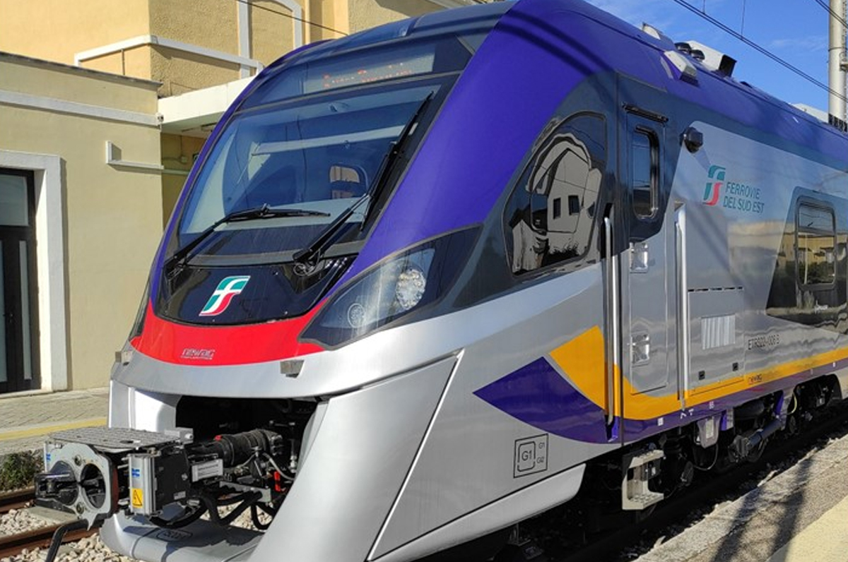 Ferrovie del Sud Est, nuovi treni elettrici più veloci