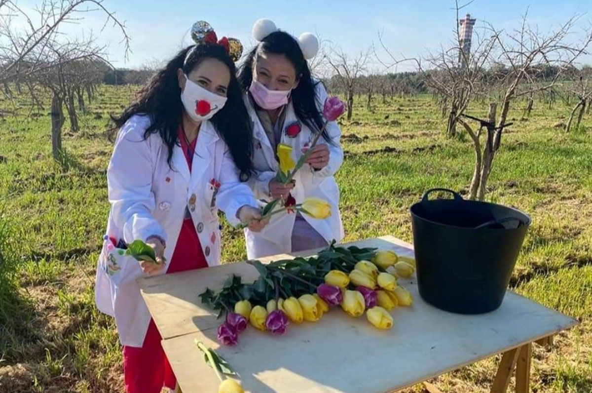 “Riuniti”, donati 700 tulipani per pazienti e operatori sanitari
