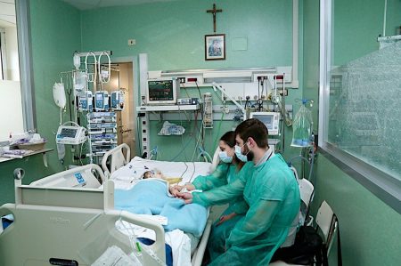 Bimba di 18 mesi salva in Puglia