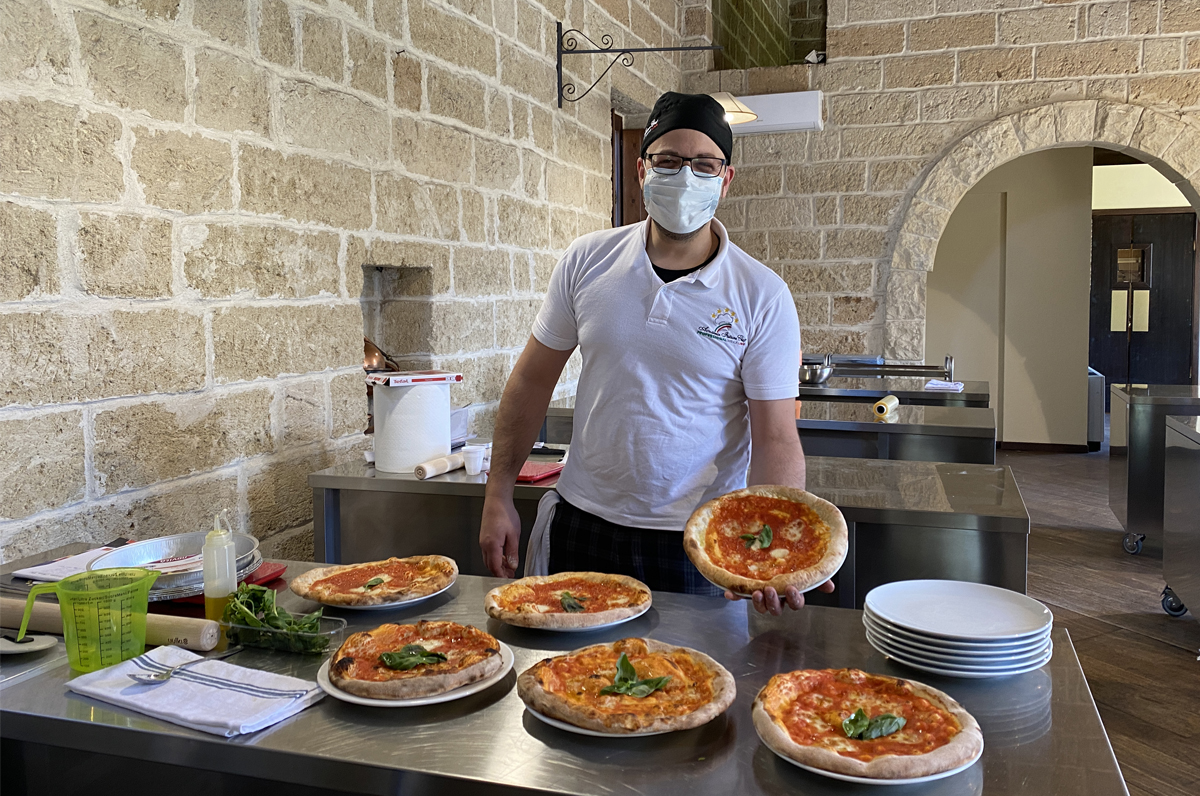 Diventare pizzaiolo in Puglia, creatività e passione al lavoro