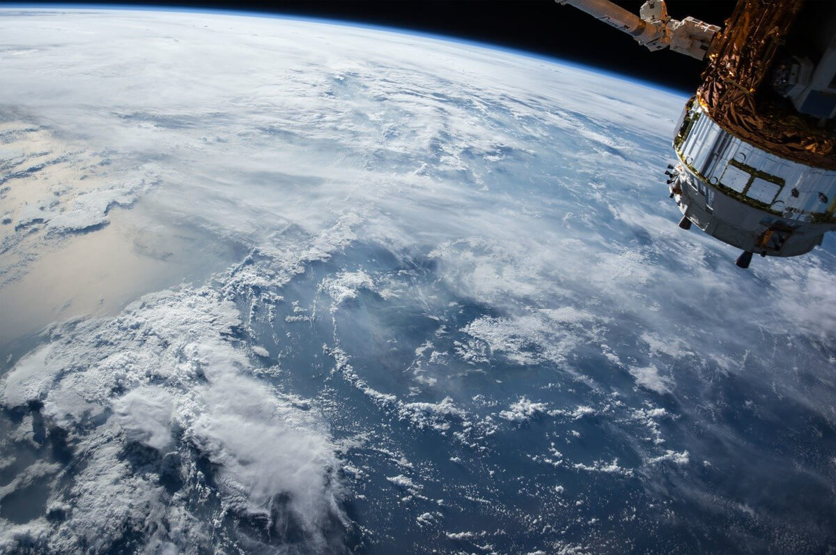 Expo Dubai, cresce il ruolo della Puglia nel settore aerospaziale Expo Dubai, cresce il ruolo della Puglia nel settore aerospaziale