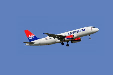 Bari-Belgrado, volo diretto