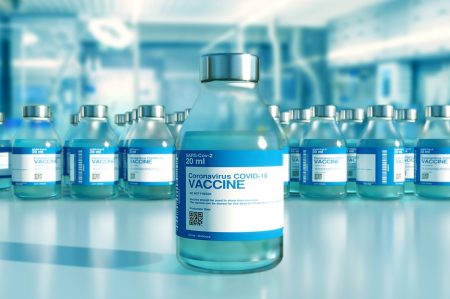 Vaccini anticovid, è record di somministrazioni in Puglia
