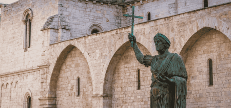 La statua di Eraclio: il colosso di Barletta tra storia e leggenda | Puglia.com