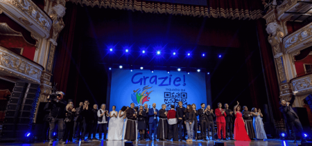 Fratelli Tutti Insieme con Arte: grande successo al Teatro Petruzzelli | Puglia.com